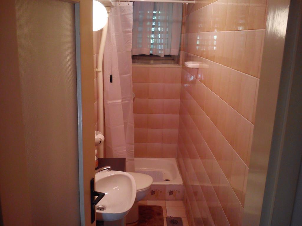 Apartment Tomislav Сен Стая снимка